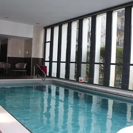 Domitys Le Pont Des Lumières Appart hôtel 4*