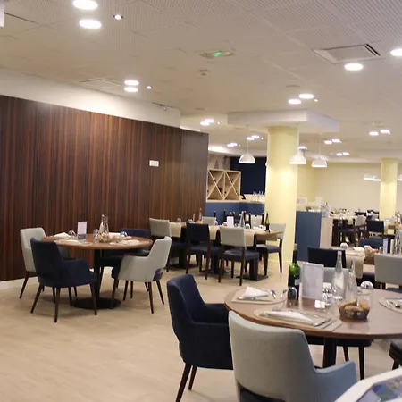 Domitys Le Pont Des Lumières Appart hôtel 4*